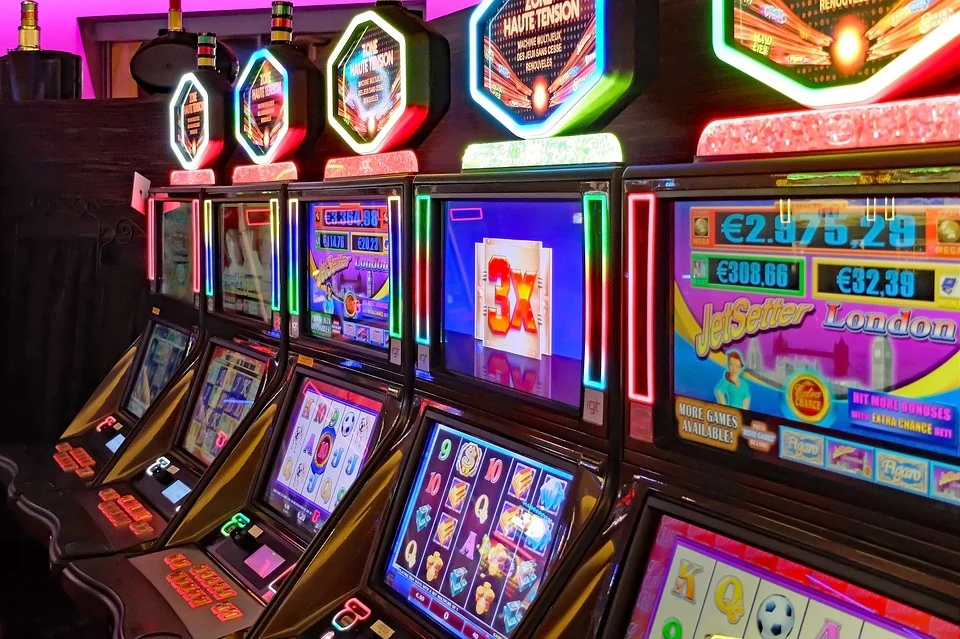 Slot Machine Myths – Separating Fact From Fiction